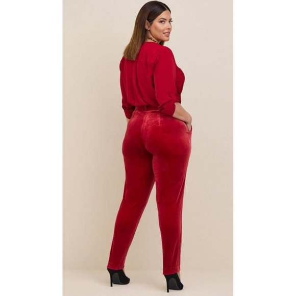 Torrid Womens Red Relaxed Taper Velvet High Rise Pants Flat Front Size 18‎ NWT - Picture 3 of 13